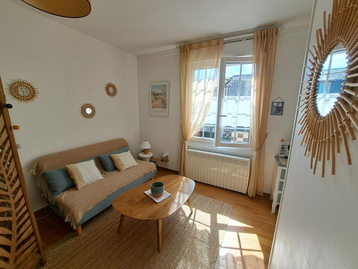 Studio Chic, Hyper Centre, 4 Minutes De La Plage Кабур Экстерьер фото
